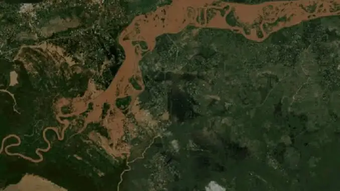 Wider landscape view used for seasonal context